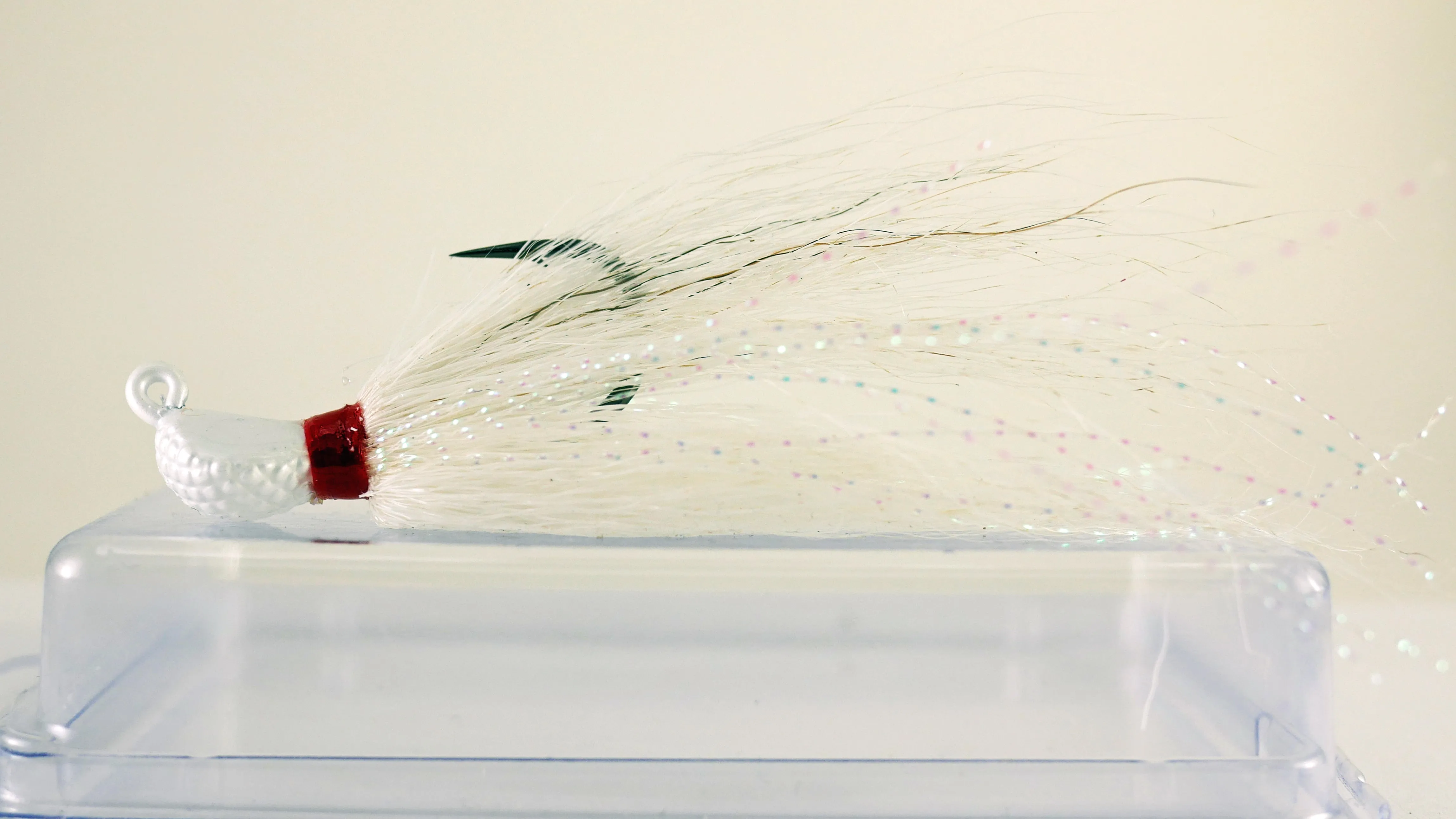 10 Pack - 1/4 oz Bucktail Jig - Cobra Jighead 2X Strong Mustad Hook (Brown, White, Pink, Chartreuse, Light Brown)