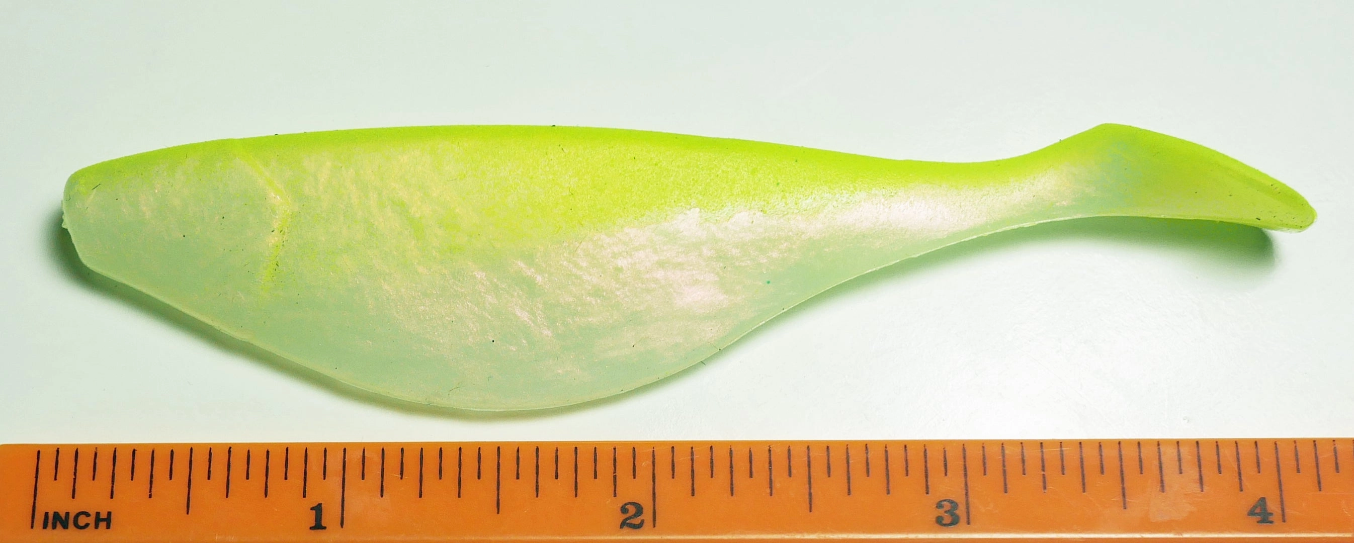 4" Paddletail Soft Plastic Pilchard/Shad - Pearl/Chartreuse - 20 or 40 pack.  FREE SHIPPING.