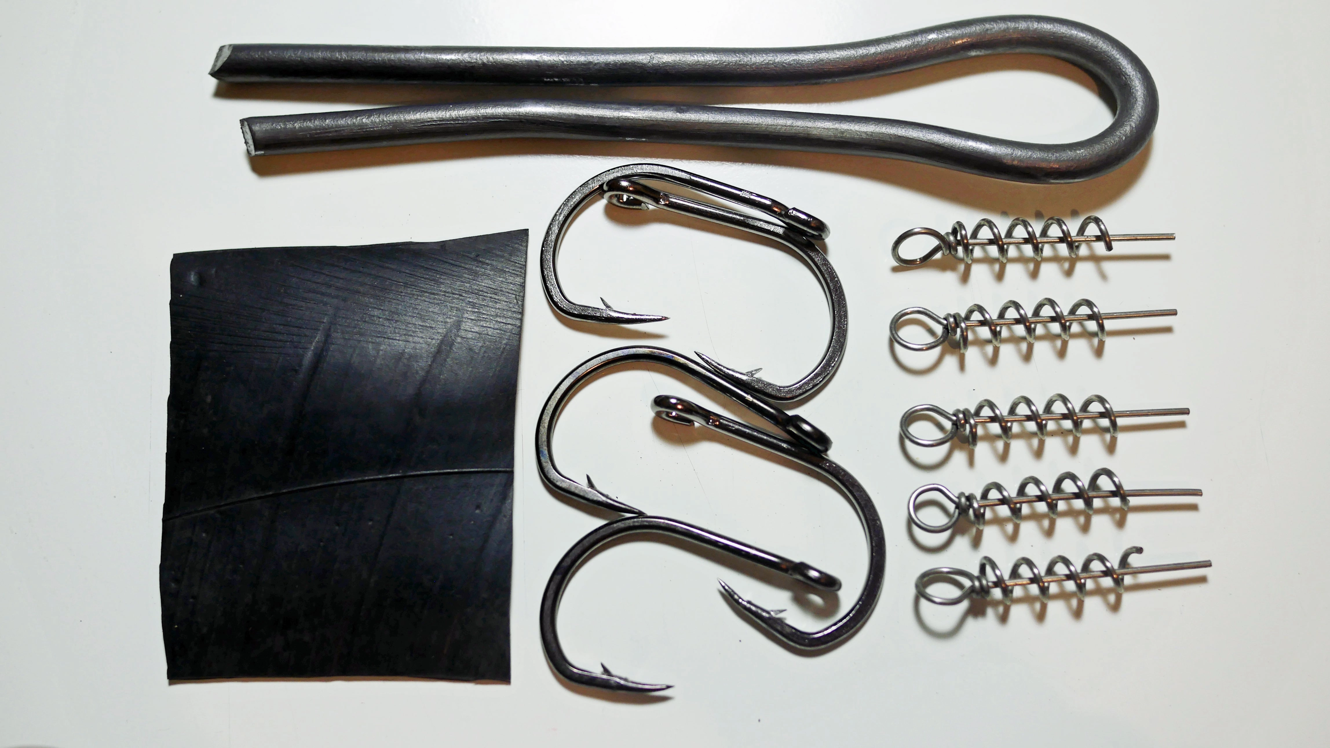 (COMBO) 9" Paddletail Rigging Kit  9" Paddletail PEARL & BLACK/PEARL.  3, 5, or 10 pack.  FREE SHIPPING