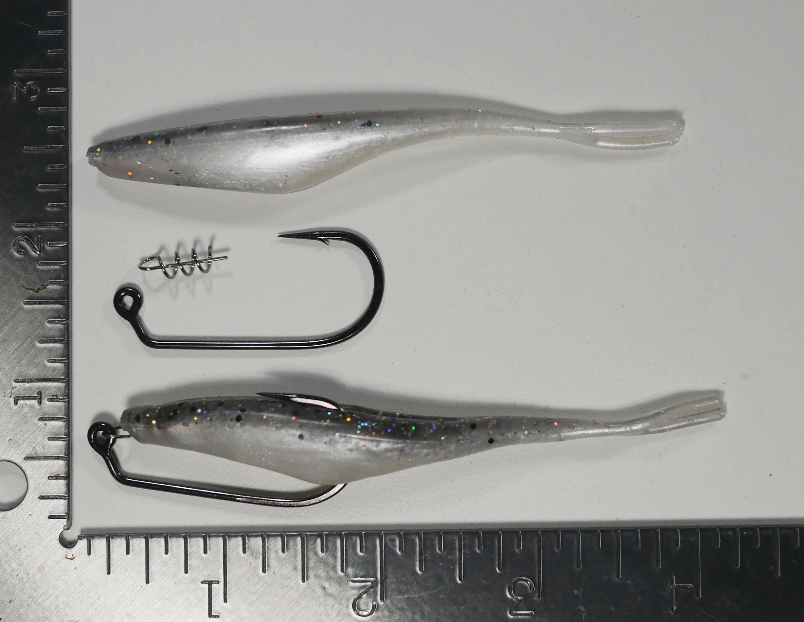 (RIGGING KIT) 4" Fluke Soft Plastic - GLITTER BACK SHAD - 4 Rigs 20 pack - FREE SHIPPING