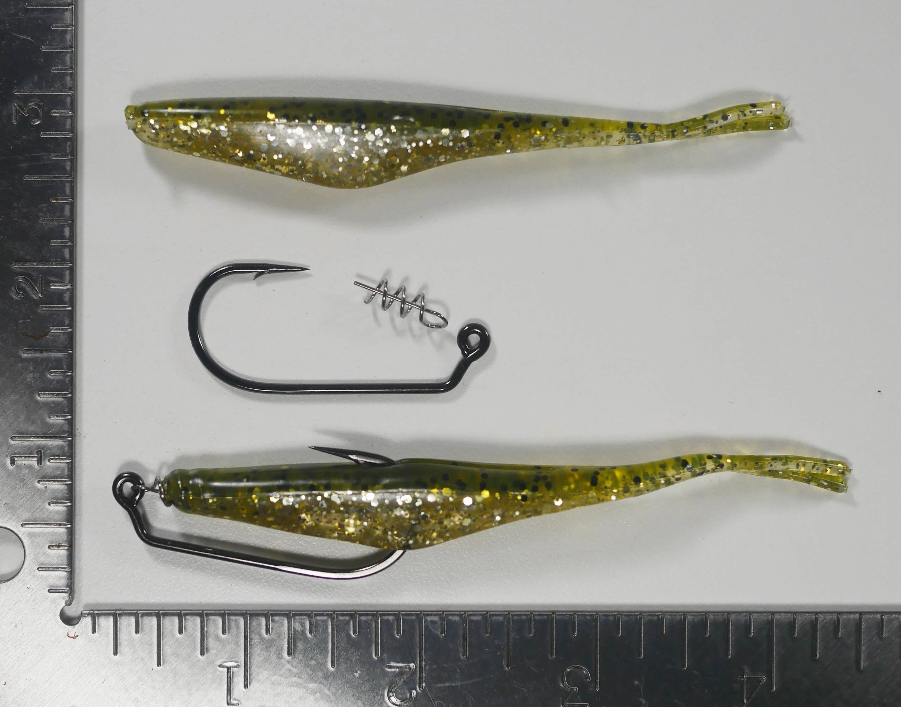 (RIGGING KIT) 4" Fluke Soft Plastic - GOLD GLITTER GREENBACK - 4 Rigs 20 pack - FREE SHIPPING