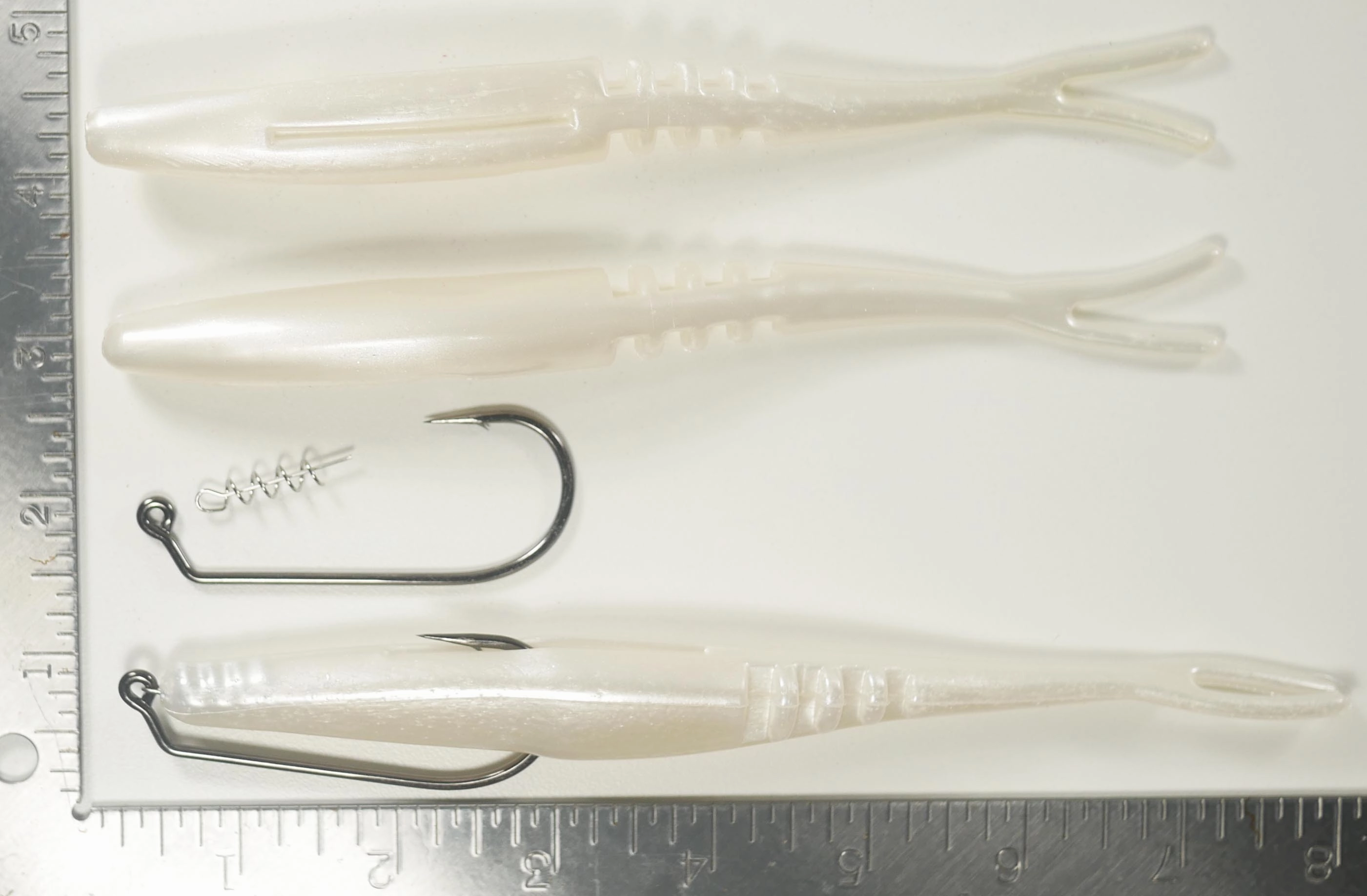(RIGGING KIT) 7" Fluke Soft Plastic - PEARL WHITE  - (2 OR 5) Rigs (5 OR 10) Pack - FREE SHIPPING