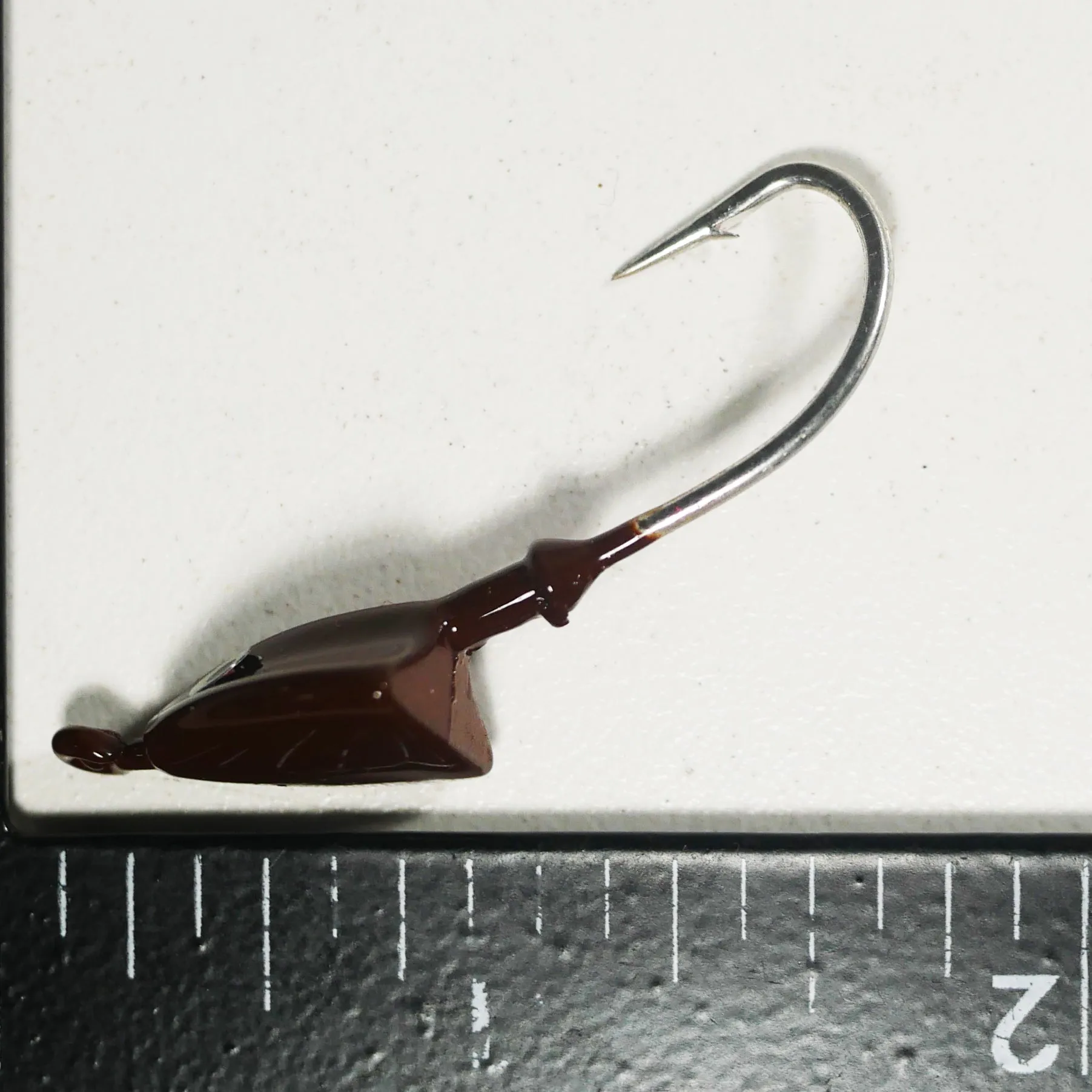 (BROWN) BONEFISH JIGHEAD (30 ANGLED) - 1/4 oz - 3, 5, or 10 pack.  FREE SHIPPING
