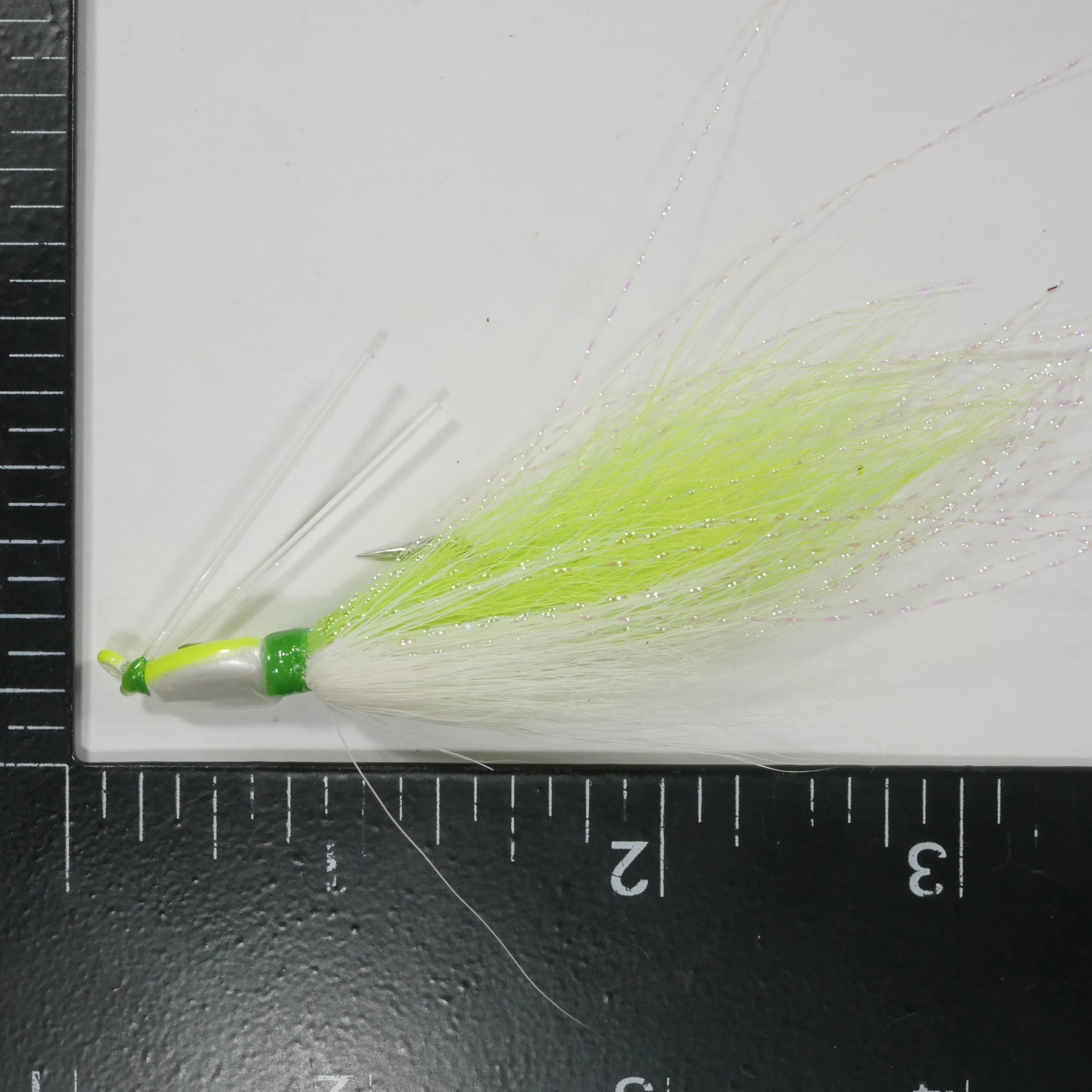 (CHARTREUSE/WHITE) BONEFISH BUCKTAIL (STRAIGHT) - 1/8 oz - 3, 5, or 10 pack.  FREE SHIPPING
