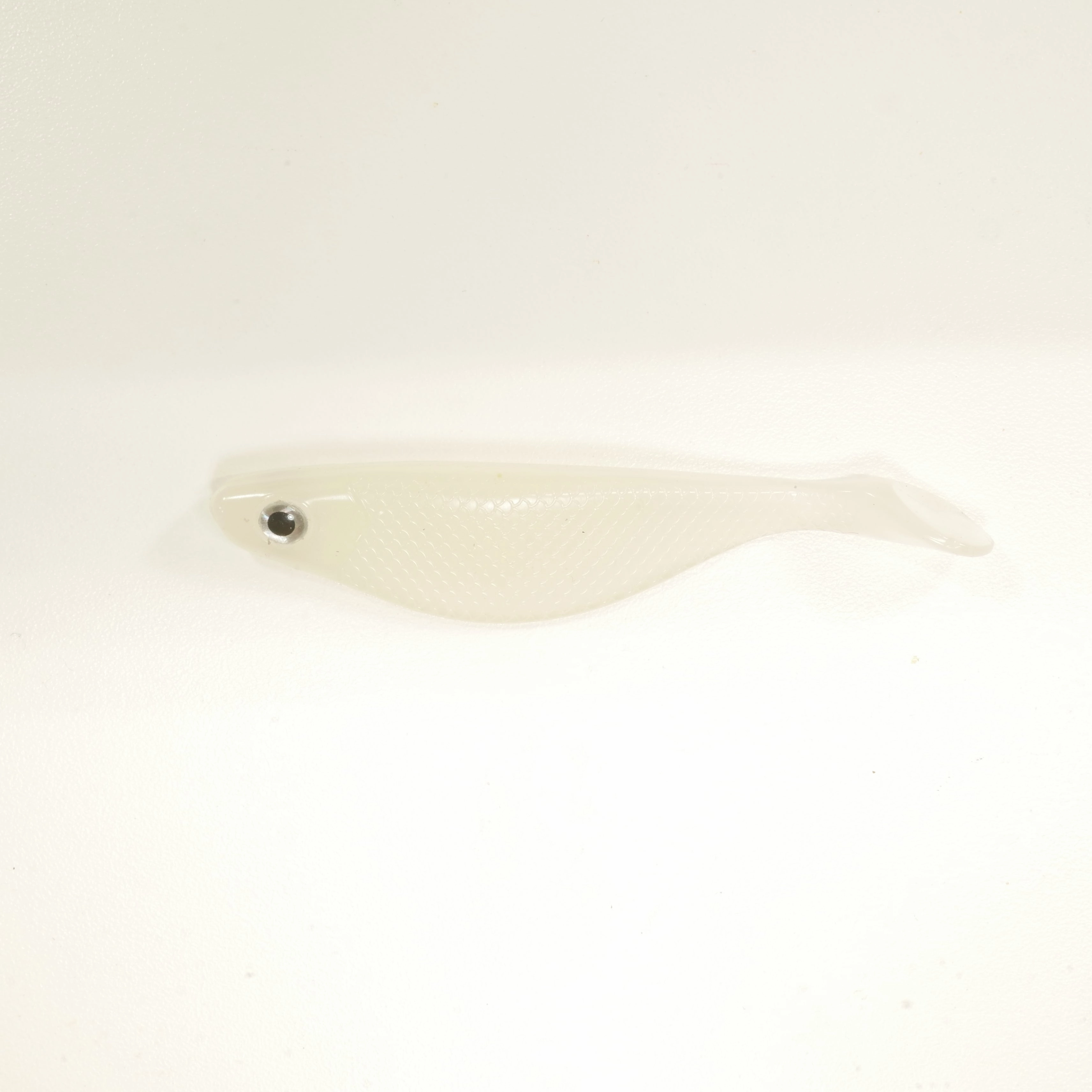 NEW. AATB 4" Paddletail Soft Plastic Pilchard/Shad - GLOW - 20 or 40 pack - FREE SHIPPING