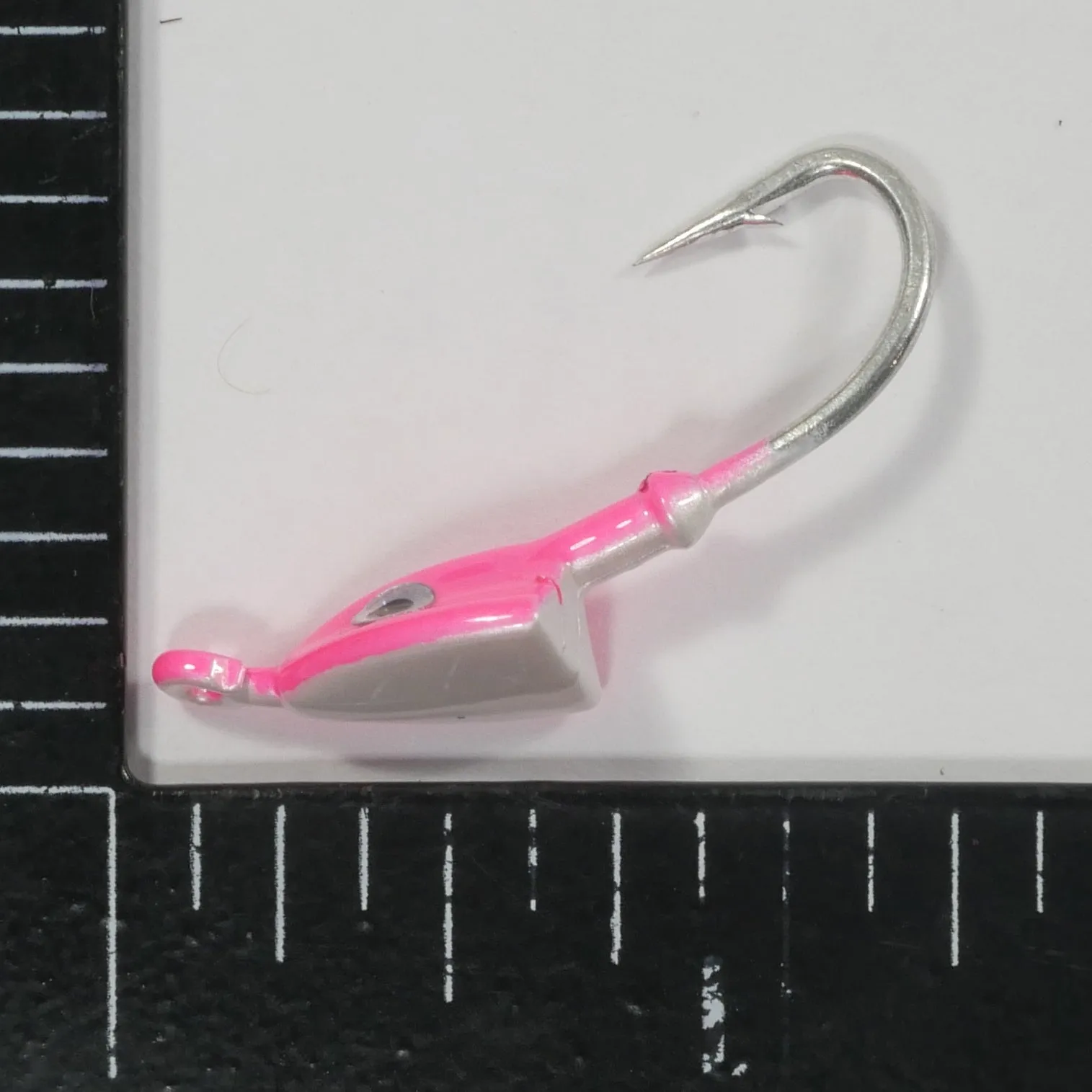 (PINK) BONEFISH JIGHEAD (30 ANGLED) - 1/8 oz - 3, 5, or 10 pack.  FREE SHIPPING