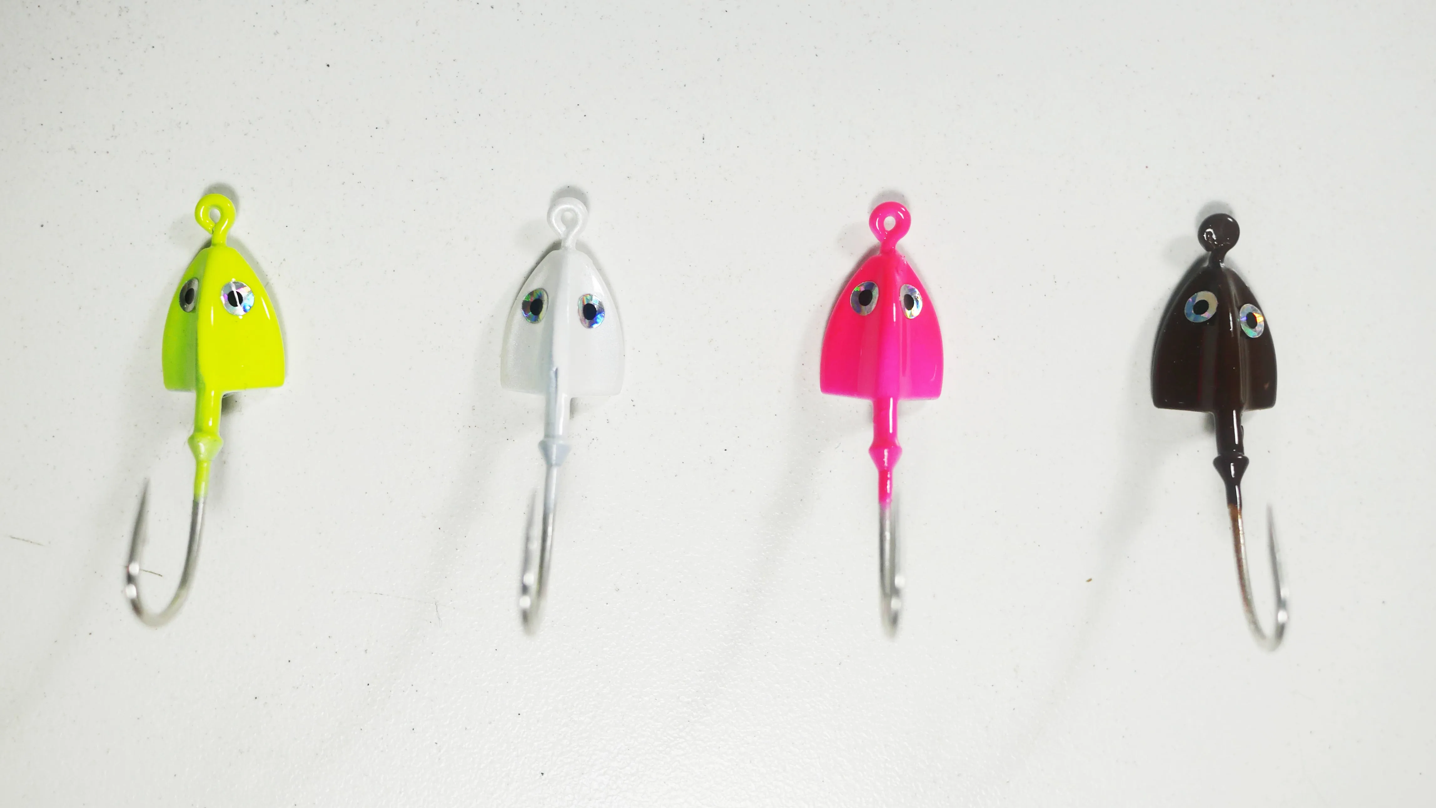 (SAMPLE PACK) BONEFISH JIGHEAD (30 ANGLED) - 1/8 oz - 2 each (8 pack) or 4 each (16 pack). FREE SHIPPING