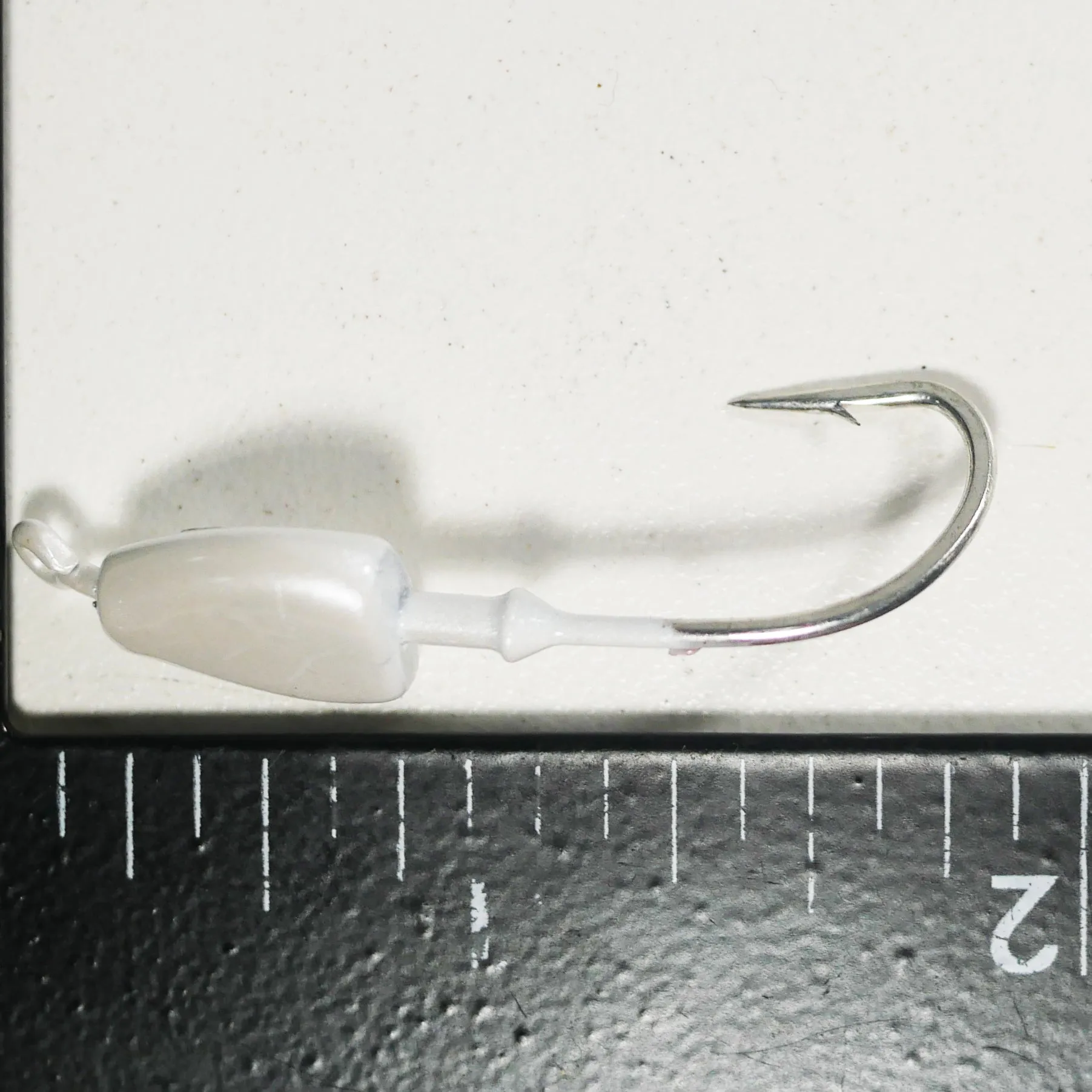 (WHITE) BONEFISH JIGHEAD (STRAIGHT) - 1/4 oz - 3, 5, or 10 pack.  FREE SHIPPING